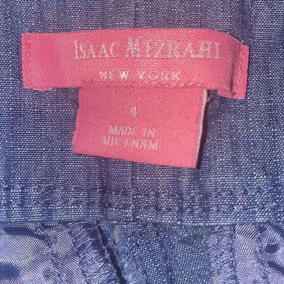 ✨ Isaac Mizrahi Ladies Trouser Short✨ - Picture 5 of 6
